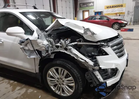 2019 Cadillac Xt5 Premium Luxury z USA, uszkodzony, nr VIN 1GYKNFRS4KZ281679